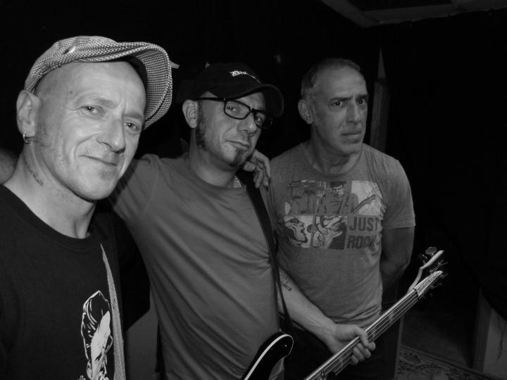 peter,jef & jack of tHE BOMBSITE KIDS-2012